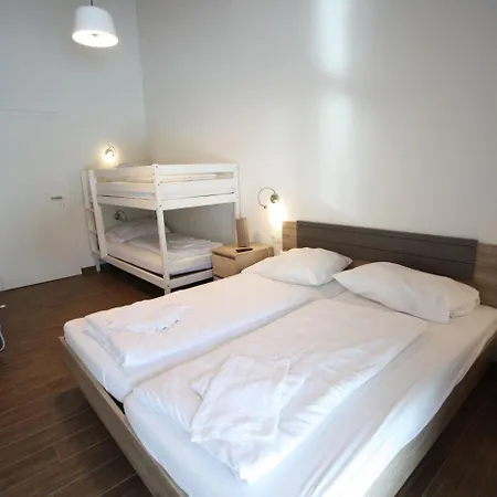 Modern In Salzburg With Balcony Apartment *