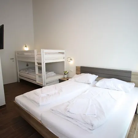 Modern In Salzburg With Balcony Apartment *