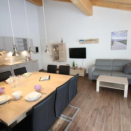Modern In Salzburg With Balcony Apartment