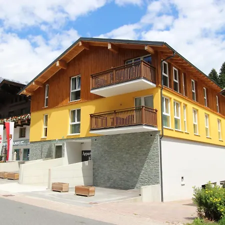 Modern In Salzburg With Balcony Dienten am Hochkönig